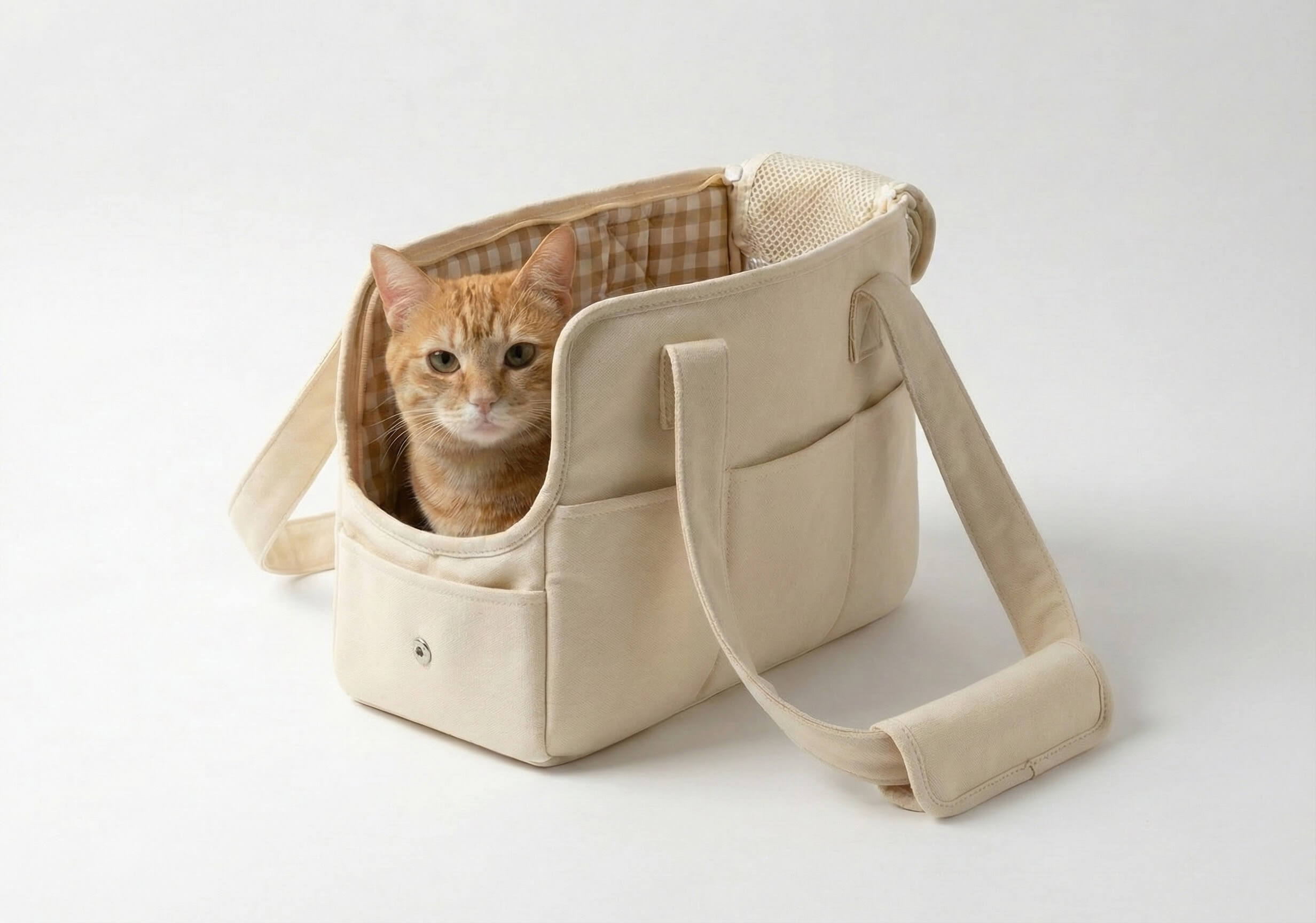 The Air Mesh Shoulder Carrier